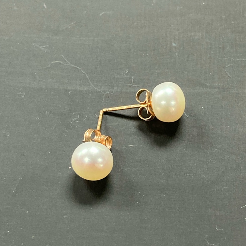 Pearl Earrings